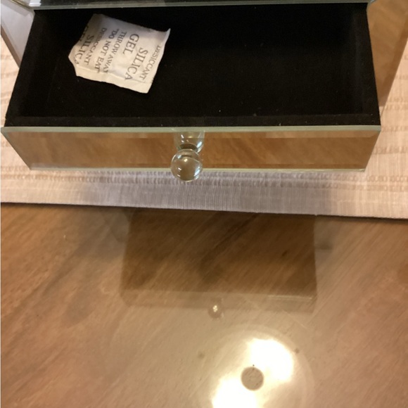 Mirrored 3 drawer chest. 9”x 7”. - Picture 1 of 4